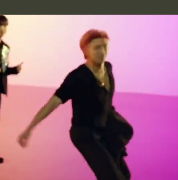 16 Adegan Kocak di Latar Video Musik BTS 'Butter' Hotter Remix