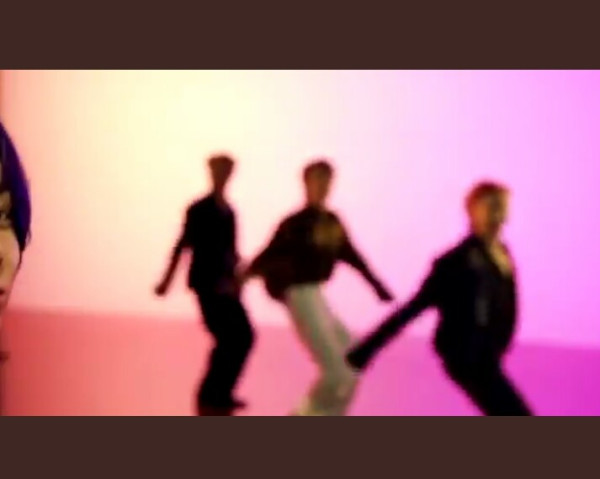16 Adegan Kocak di Latar Video Musik BTS 'Butter' Hotter Remix