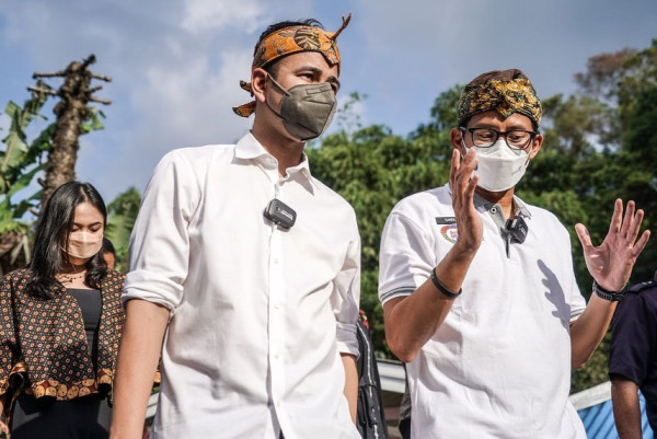 Menparekraf Sandiaga dan Raffi Ahmad Kunjungi Desa Wisata Tugu Selatan