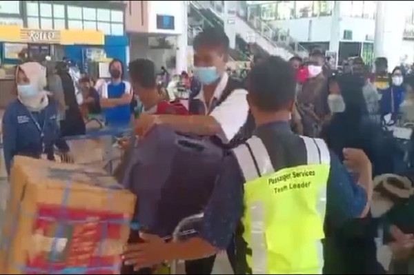 Nyalakan Tanda Bahaya, Setiap Hari Ditemukan 10-20 Kasus COVID-19 di Bandara Juanda