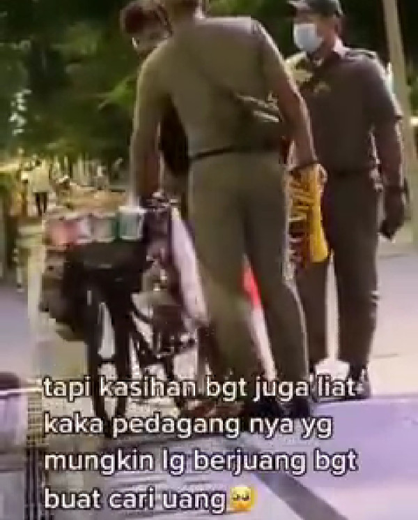 Viral Pedagang Starling Dicegat Satpol PP di Trotoar Sudirman, Begini Komentar Pedas dan Sejuk Warganet