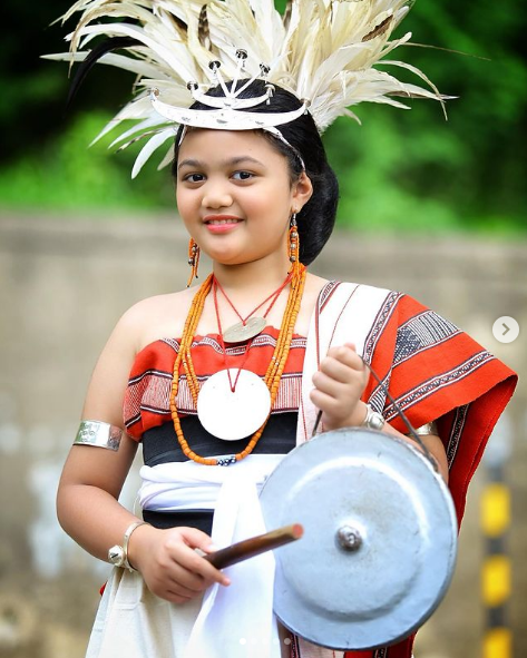Makin Menggemaskan dan Pintar Menyanyi, Ini 4 Potret Amora Lemos Putri Krisdayanti