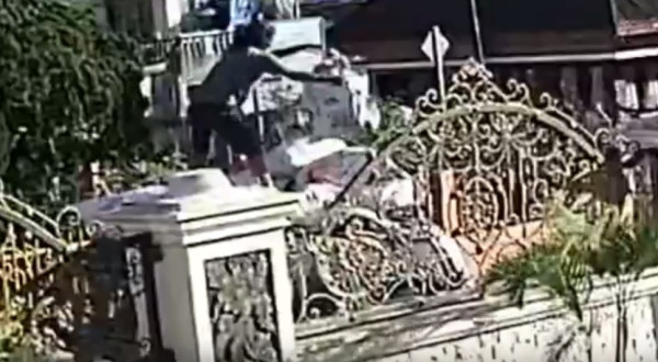Mobil Bawa Sampah dan Buang Sembarangan Viral, Pelaku Jadi Buronan Warga