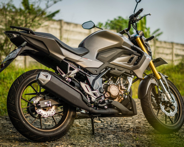 Alasan CB150R Streetfire 2021 Jadi Motor Naked Sport Terlaris Honda