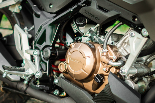 Review CB150R Streetfire 2021, Motor ala-ala Big Bike untuk Mas-Mas dan Bapak-Bapak
