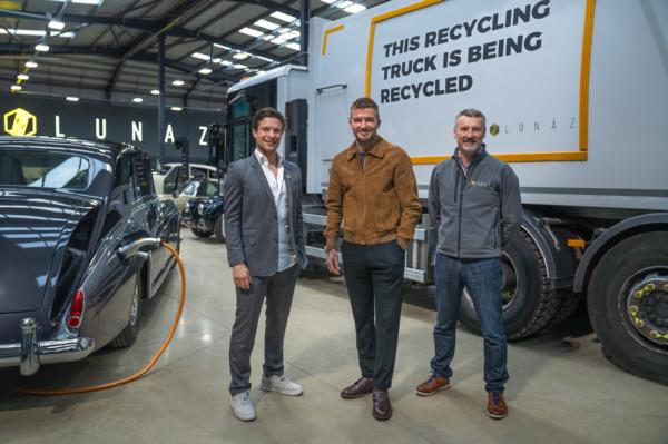 Saingi Elon Musk, David Beckham Beli Perusahaan Mobil Listrik Ternama Inggris