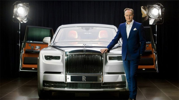 Berkat Mantan Desainer Rolls-Royce Penjualan Sedan Hongqi Berkibar
