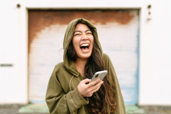 10 Pertanyaan ‘Truth or Dare’ Seru untuk Dimainkan di WhatsApp