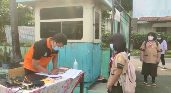 Buka Pembelajaran Tatap Muka, SDN Jati 01 Pulogadung Terapkan Prokes Ketat