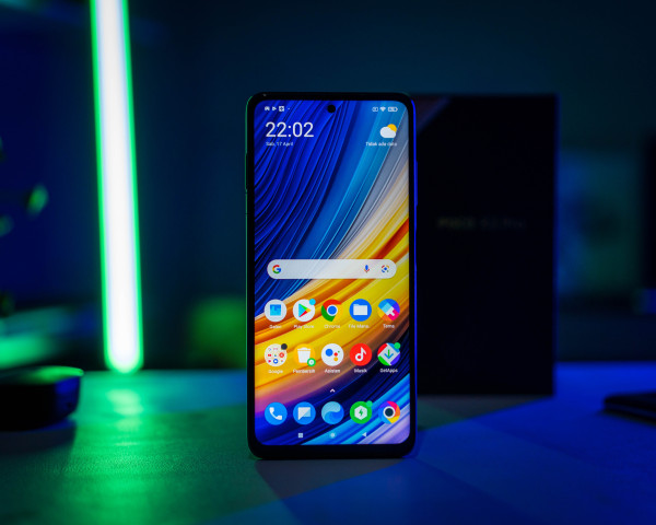 Dua Alasan POCO X3 Pro Masih Jadi Smartphone Midrange Terbuas