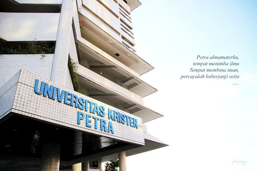 5 Kampus Swasta dengan Jurusan Sastra Terbaik di Indonesia