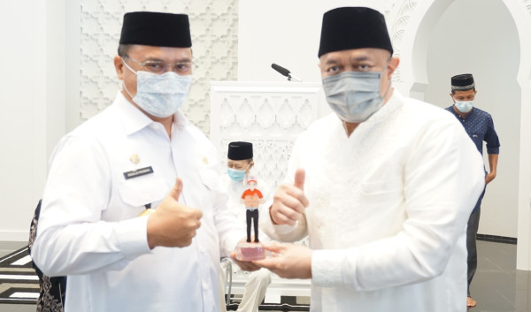 Mengenal Desain Unik Masjid Pendiri JNE di Bangka Belitung yang Terinspirasi Kabah