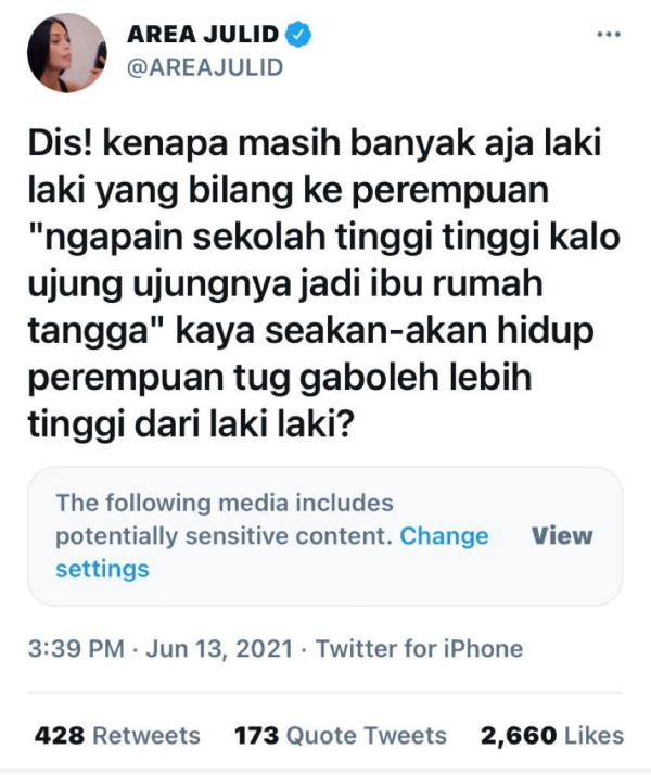 Maudy Ayunda Lulus S2, Netizen: Buat Apa Sekolah Tinggi Kalo Jadi IRT?