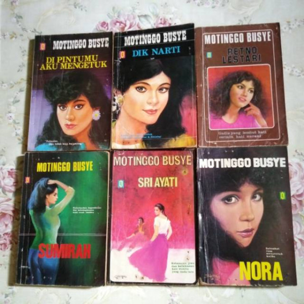4 Penulis Novel Stensilan Indonesia dan Karya-Karyanya