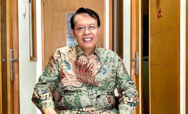 Kritik Adalah Biasa, tapi Harus Tetap Beretika dan Solutif