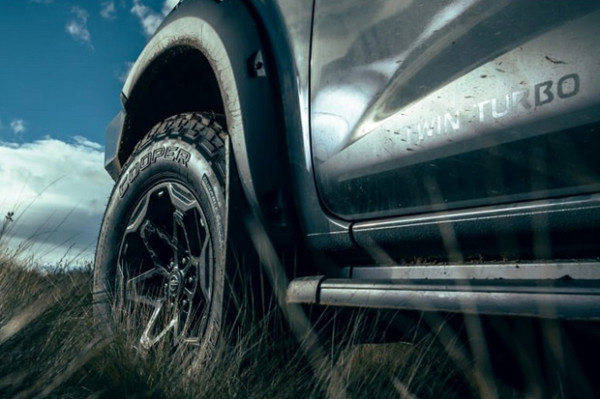 Nissan Siapkan Pro-4X Warrior untuk Hadang Kedatangan F-150 Raptor