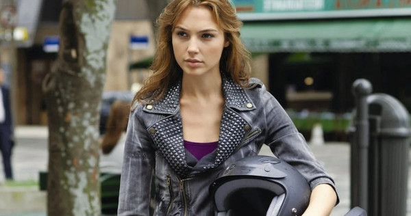 Zodiak yang Cocok untuk Karakter-Karakter 'Fast and Furious'