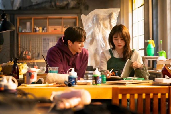 10 Fakta Drama Korea Terbaru 'Nevertheless', dari Gaun Mahal hingga Kemiripan Karakter