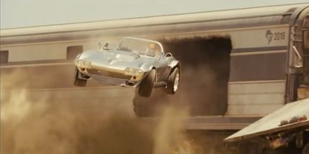 10 Scene Laga Paling 'Gila' dalam Film Waralaba 'Fast & Furious'