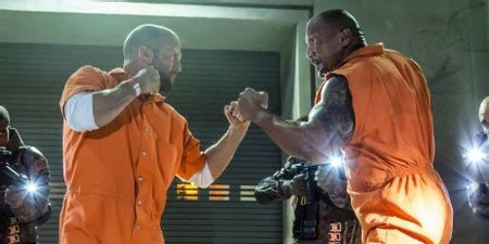 10 Scene Laga Paling 'Gila' dalam Film Waralaba 'Fast & Furious'