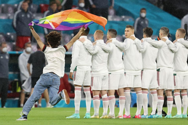 Piala Eropa 2020 Kental Aroma LGBT