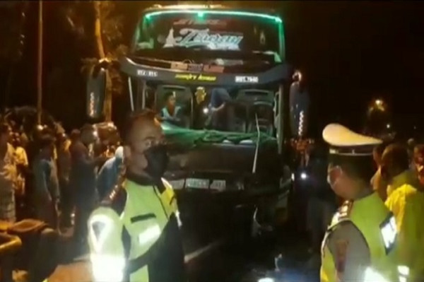 6 Korban 1 Keluarga Tabrakan Maut di Banyumas Tewas Akibat Terjepit Bodi Mobil
