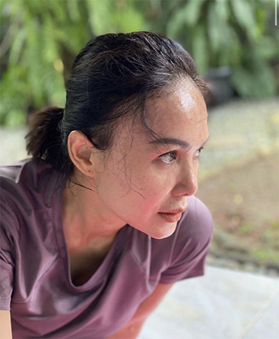 Yuni Shara Curhat soal COVID-19, Tampilannya saat Olahraga untuk Jaga Imun Bikin Netizen Salfok