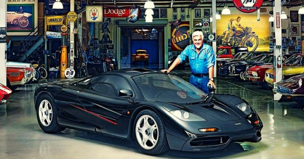 5 Selebriti Ini Punya Koleksi Mobil Termahal di Dunia, Apa Saja?