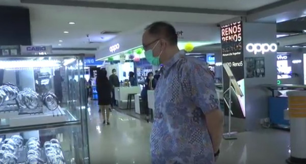 Ribuan Karyawan Mall di Surabaya Jadi ‘Korban’ PPKM Darurat