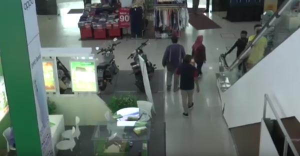 Ribuan Karyawan Mall di Surabaya Jadi ‘Korban’ PPKM Darurat