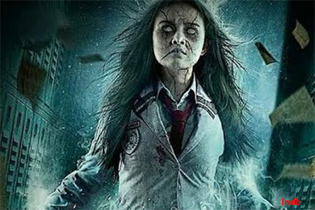 5 Aktris Ini Pernah Perankan Hantu dalam Film, Intip Wajah Cantik Mereka yang Berubah Seram