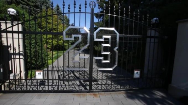 Melongok Mewahnya Rumah Michael Jordan Rp228 Miliar