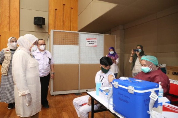 Kemnaker Apresiasi Perusahaan yang Sudah Vaksinasi Covid-19 bagi Pekerjanya