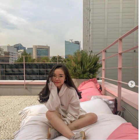 Kalem dan Cantik, Ini Potret Jesselyn Lauwreen Kontestan MasterChef Indonesia Season 8