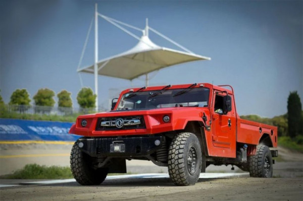 Edan, China Buat SUV Perpaduan antara SUV Lamborghini Klasik dan Hummer