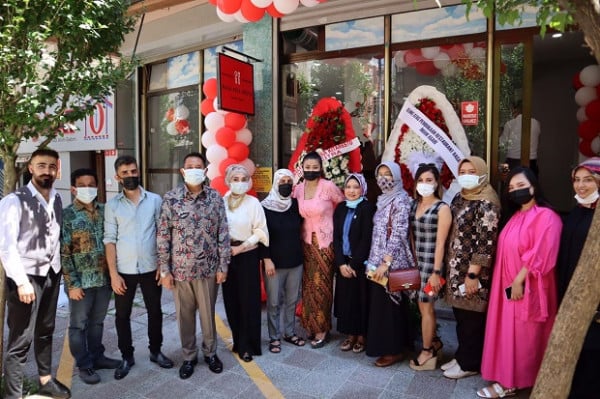 Diplomasi Kuliner, Konjen RI di Istanbul Buka Rumah Makan Indonesia ‘Rasa Kita’