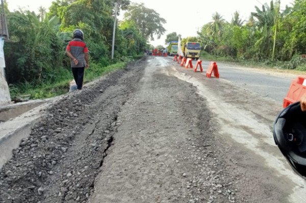 Tanah Amblas di Luwu Nyaris Putus Jalan Trans Sulawesi