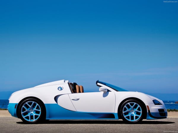 Bugatti Pastikan Tak Ada Bugatti Chiron Versi Atap Terbuka
