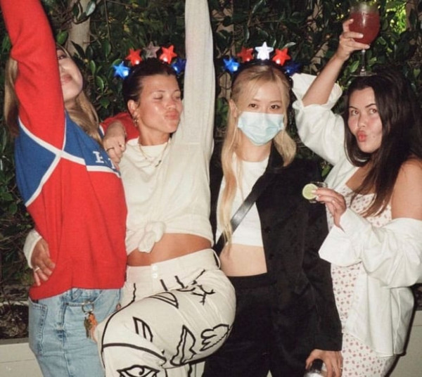 Ini Deretan Seleb yang Ditemui BLACKPINK di Amerika, Bagian dari Kolaborasi Proyek Ulang Tahun?
