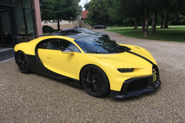 Bugatti Pastikan Tak Ada Bugatti Chiron Versi Atap Terbuka