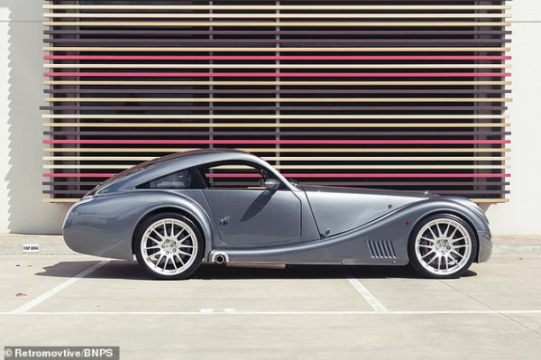 Saat Meninggal, Jutawan Australia Ingin Dikubur di Dalam Mobil Morgan