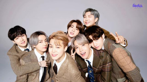 Percetakan di Rusia Tolak Cetak Foto dan Banner BTS dan Stray Kids