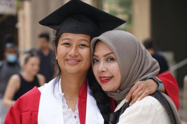Diwisuda, Sandiaga Uno Resmi Raih Gelar Doktor dengan IPK Tertinggi