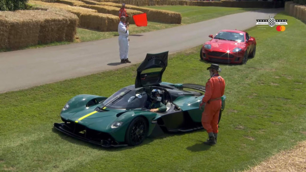 Hypercar Rp11,4 Miliar Mogok karena Sparepart Harga Rp86.000