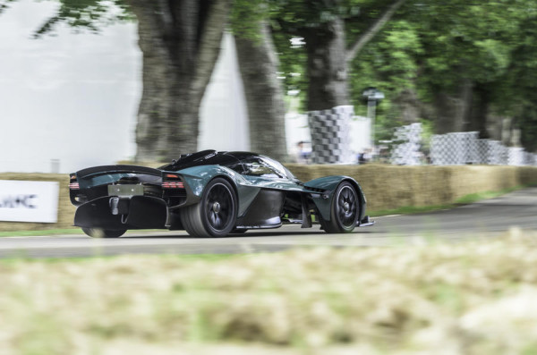 Hypercar Rp11,4 Miliar Mogok karena Sparepart Harga Rp86.000
