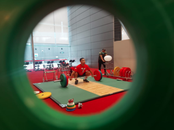 Jelang Olimpiade Tokyo 2020: Sehari Mendarat, Tim Angkat Besi Langsung Latihan