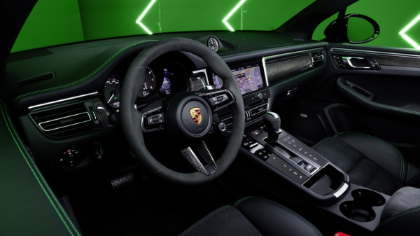 Porsche Macan Berdandan, Cermati Kosmetik Barunya