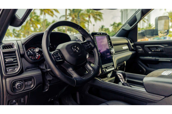 Intip Bengisnya Tampang Panglima Perang RAM TRX 6x6 Bertenaga Hulk