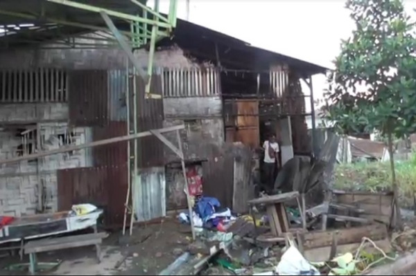 Tangis Pecah di Medan, Gereja Dilempari Molotov Puluhan Kios Dibakar dan Dijarah Pelaku Tawuran