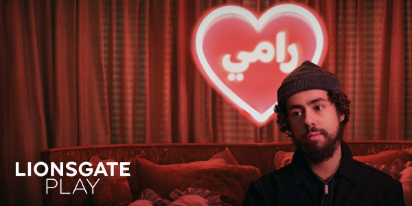 Serial Pemenang Golden Globe tentang Pemuda Muslim di Amerika Tayang di Lionsgate Play Indonesia